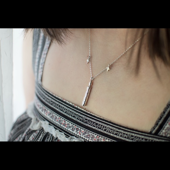 Glowing Candle Necklace - Picture 3 of 4